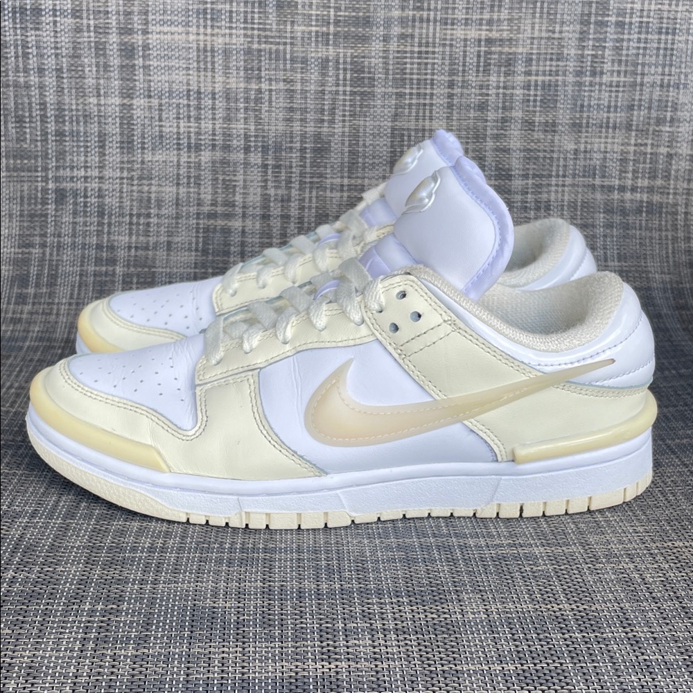 Nike Women's Dunk Low Twist 'Coconut Milk/White/Guava Ice' Sneakers Shoes sz 7.5 - Picture 6 of 12